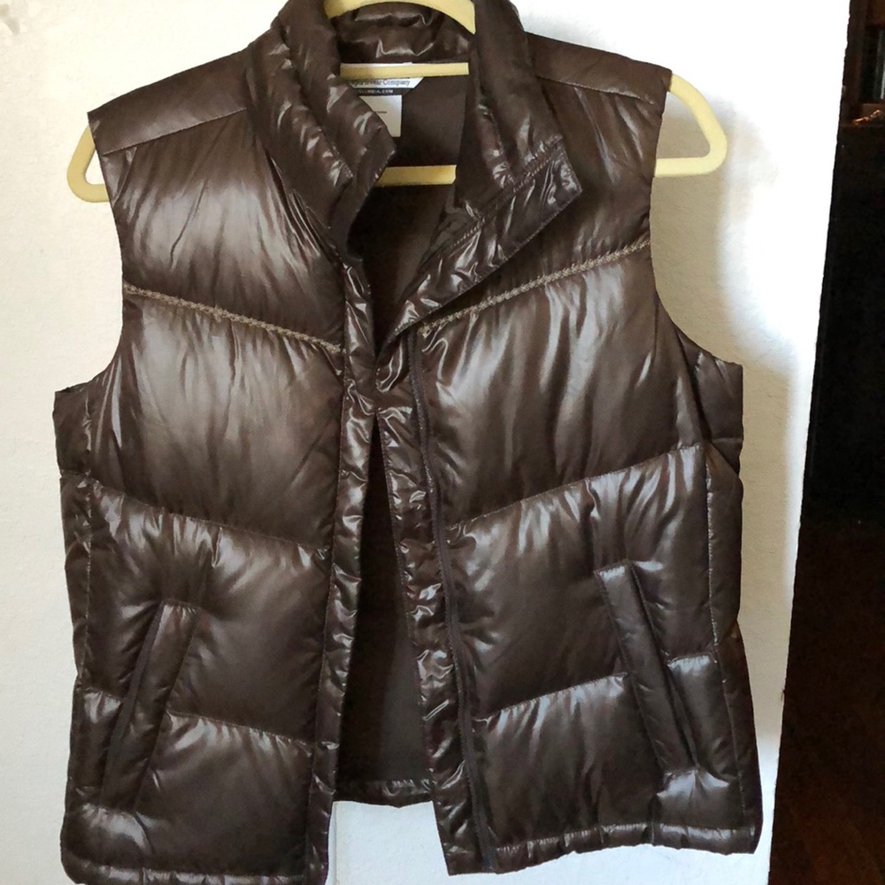 Columbia vest